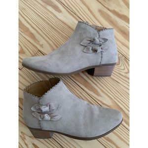 Jack Rogers Booties- Soft gray - 7.5